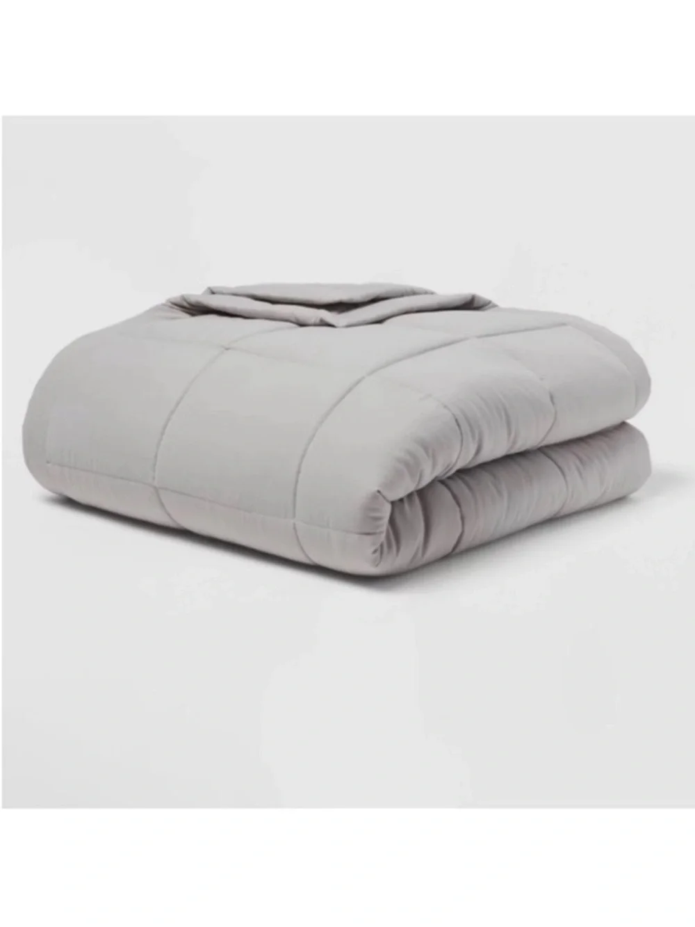 🆕- Room Essentials Quilted Down Alternative Blanket. Size: Twin/Twin XL